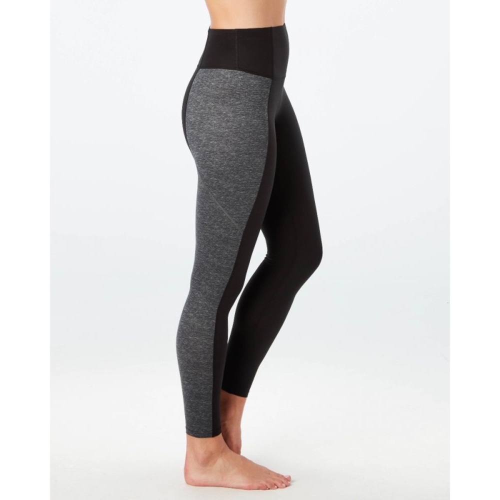 Spanx Booty Boost Active Colorblocked Leggings - Picture 1 of 8